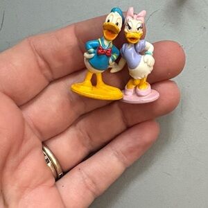 Donald and Daisy Duck Disney Collector Packs Series 1